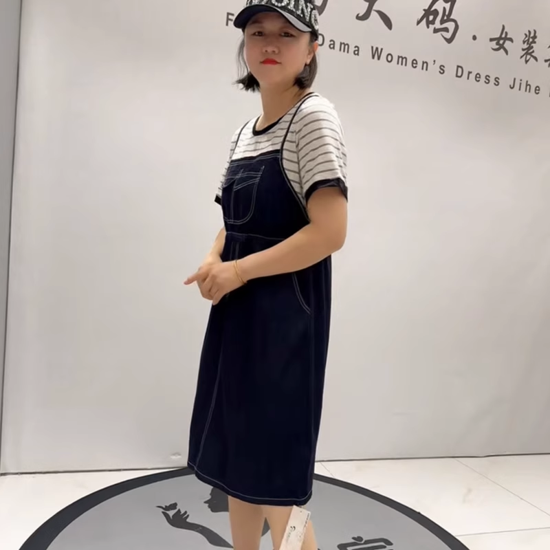 女权贵族夏季薄款大码牛仔连衣裙