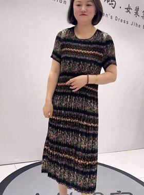 芮娜依莲9155夏季新款欧货碎花褶皱连衣裙加大码女装胖妹妹气质裙