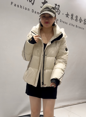 芮娜依莲冬季新款大码显瘦羽绒服