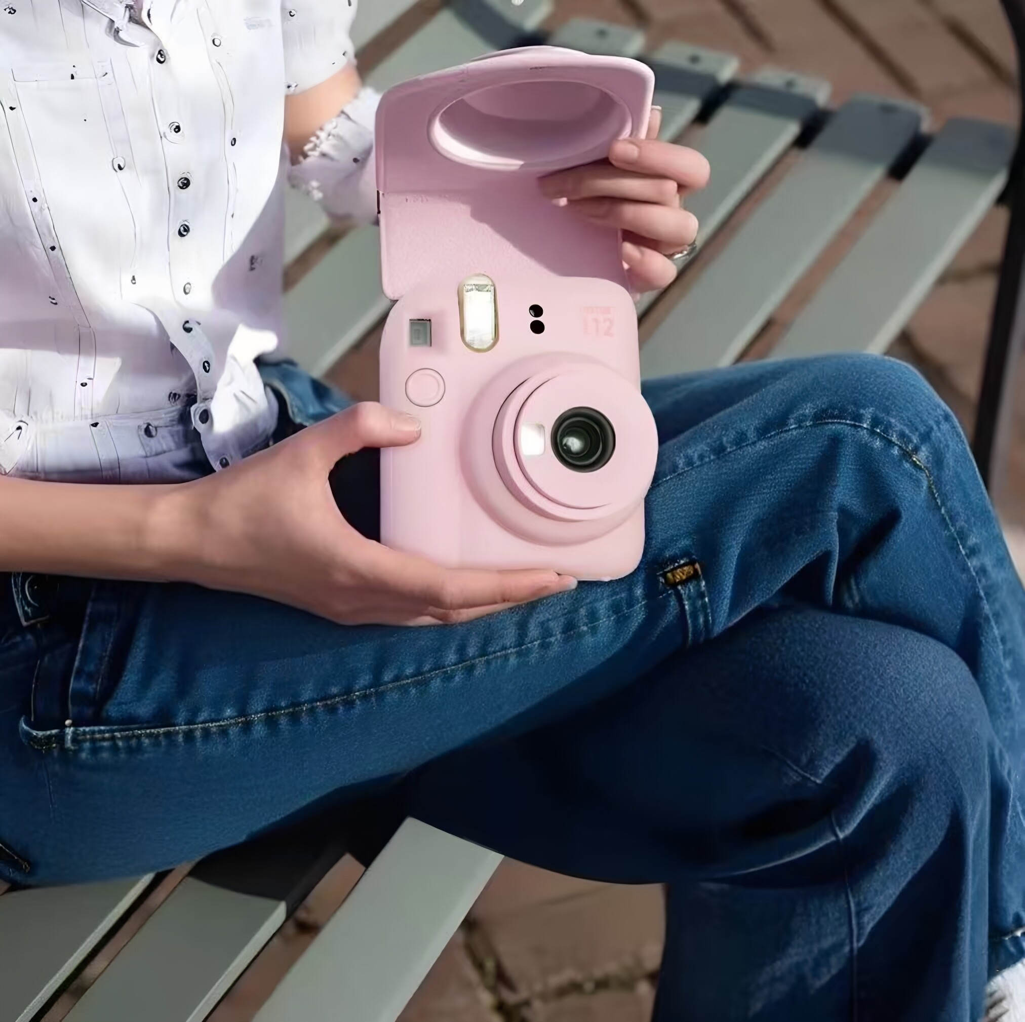 富士instaxmini12拍立得海外版图片