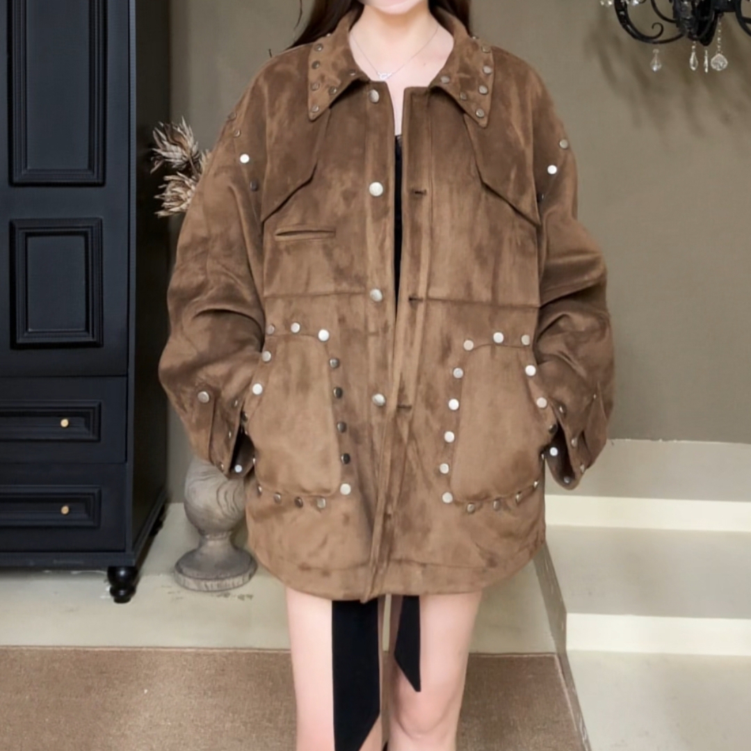 重工铆钉麂皮绒羽绒外套