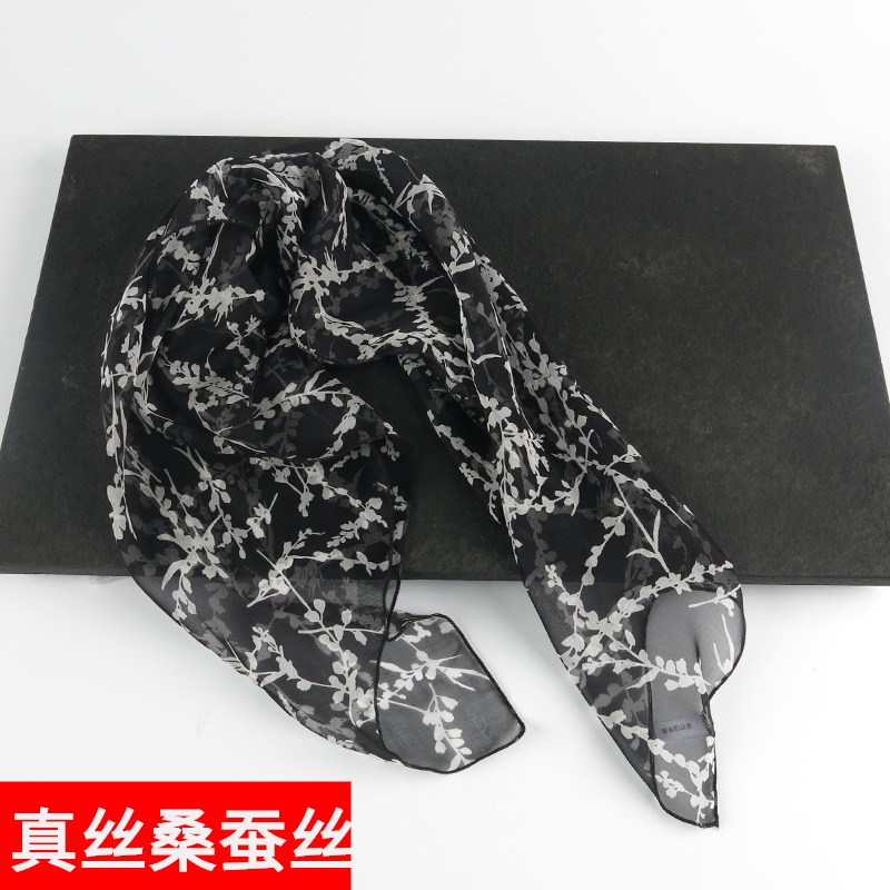 小方巾丝巾女系脖黑色小碎花【微瑕】春秋夏天桑蚕丝100%真丝围巾