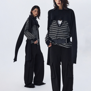 女秋设计感外搭围巾 黑灰套头不对称开衩针织披肩 ourhour 一只袖