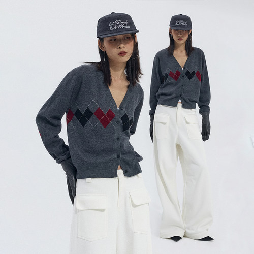ourhour灰色爱心菱格纹针织开衫
