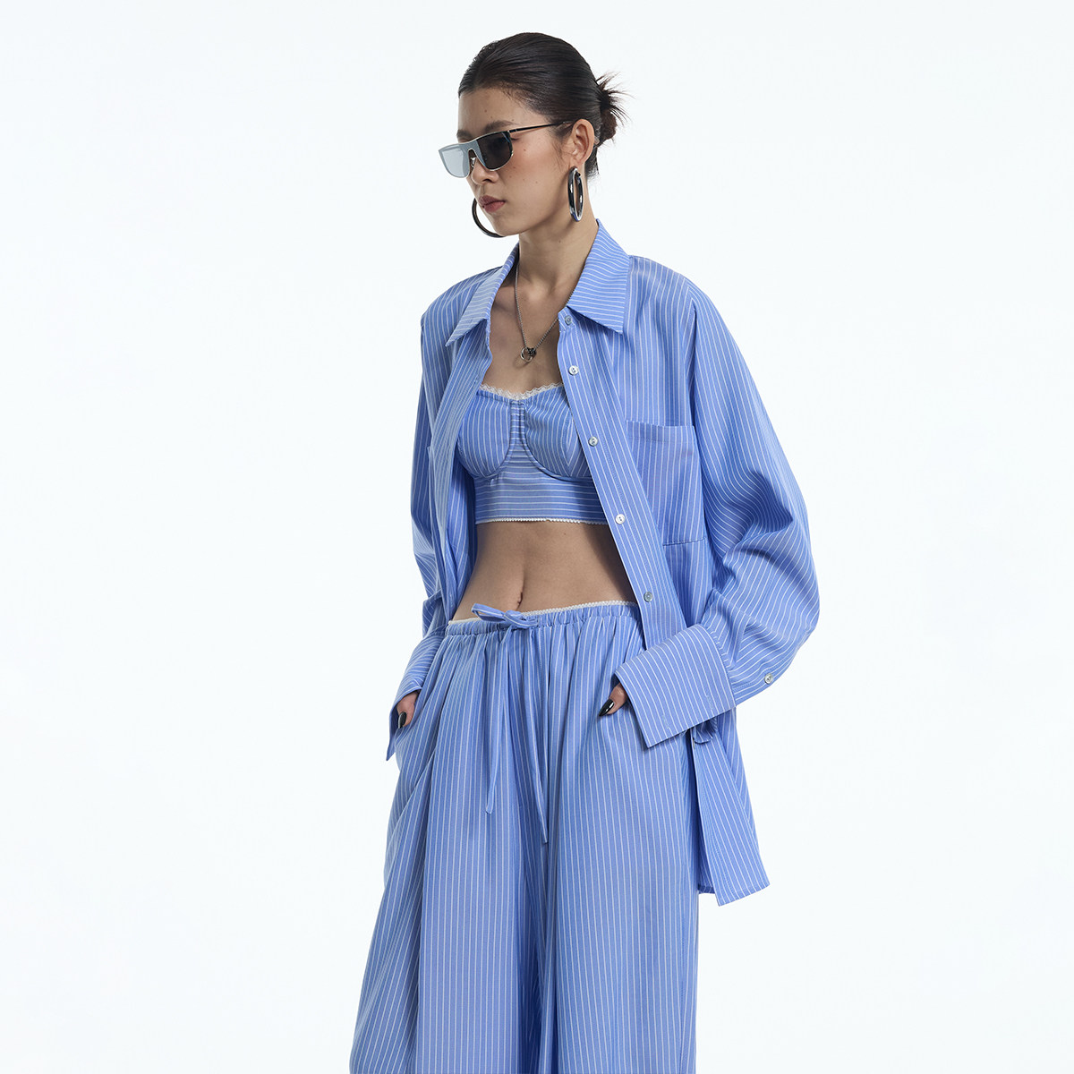 ourhour 航海度假 蓝白条纹oversize男友风宽松遮肉显瘦春夏衬衫