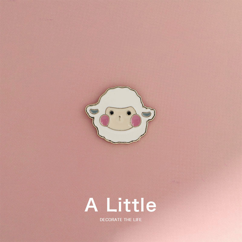 a little绵羊头胸针男女可爱金属徽章领口别针扣学生勋章包包装饰