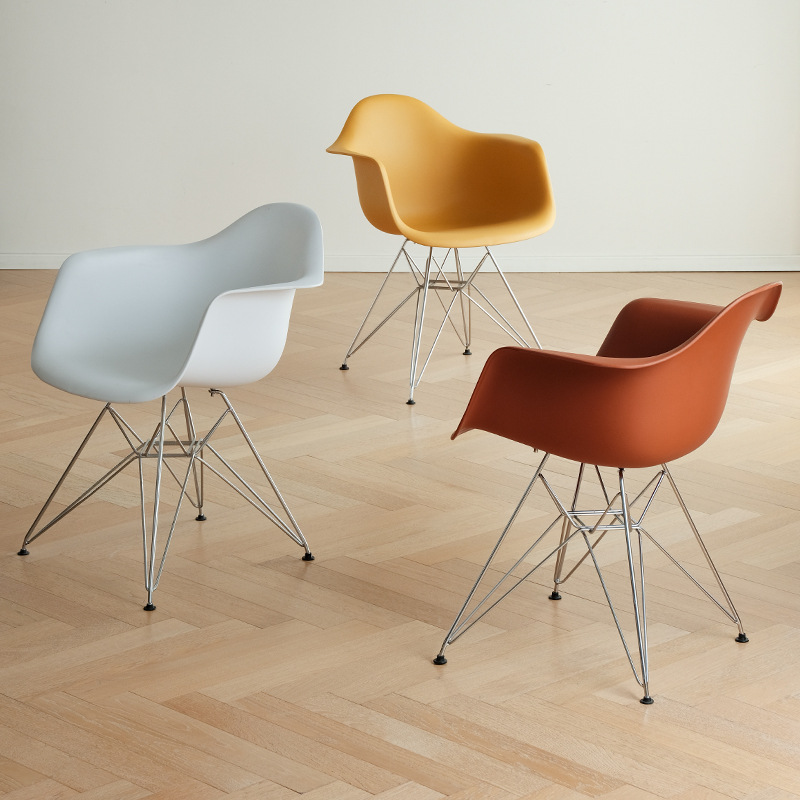 DAR伊姆斯餐椅北欧简约设计师家用客厅塑料椅子网红ins餐厅扶手椅