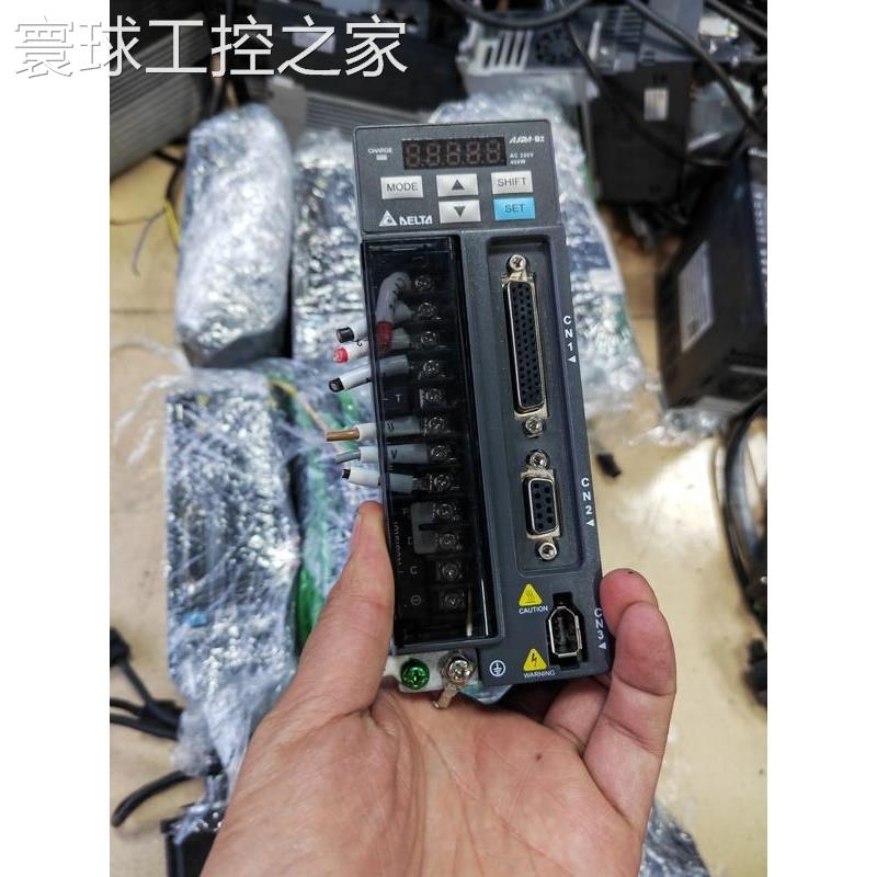 非实价台达400W伺服电机，型号ASD-B2-0421-B，电机E议价