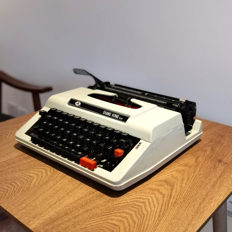 打字机老式英文Typewriter正常使用艺术陈设创意生日礼品中古旧物