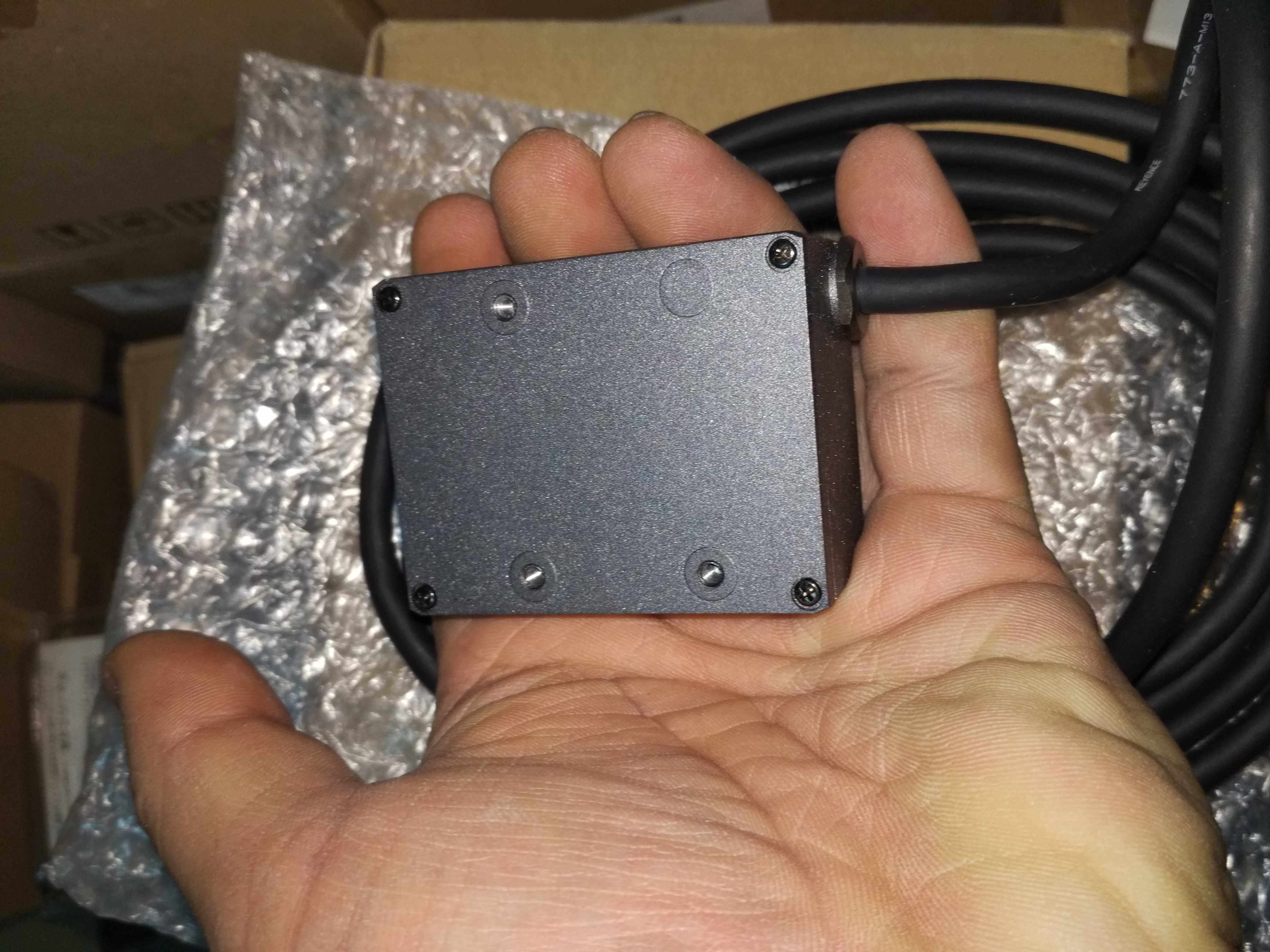 基恩士正品全新无包装基恩士sr-510全新原装正品基恩士传感器