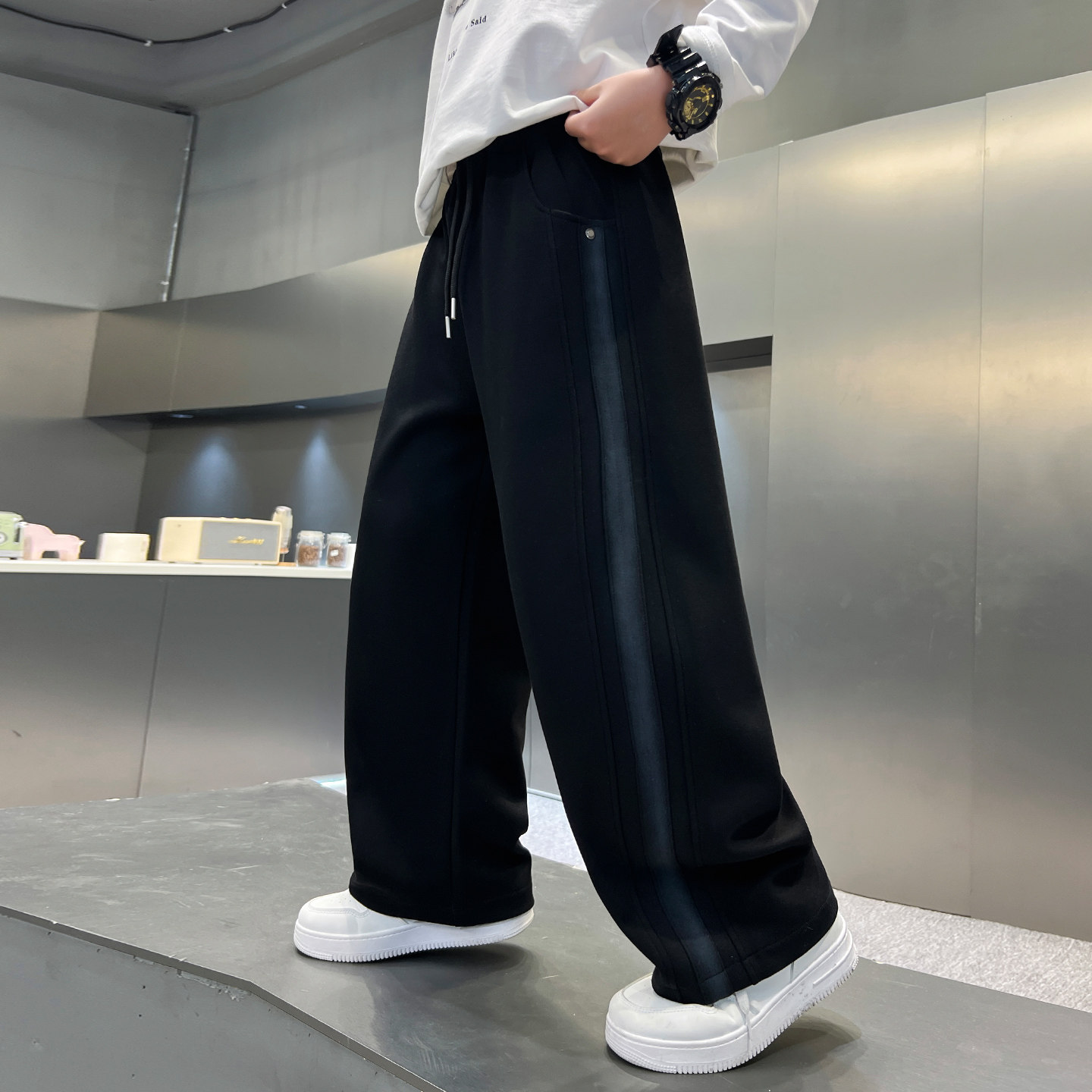 男童春季卫裤2026新款洋气中大童春款运动裤儿童春装针织休闲裤潮