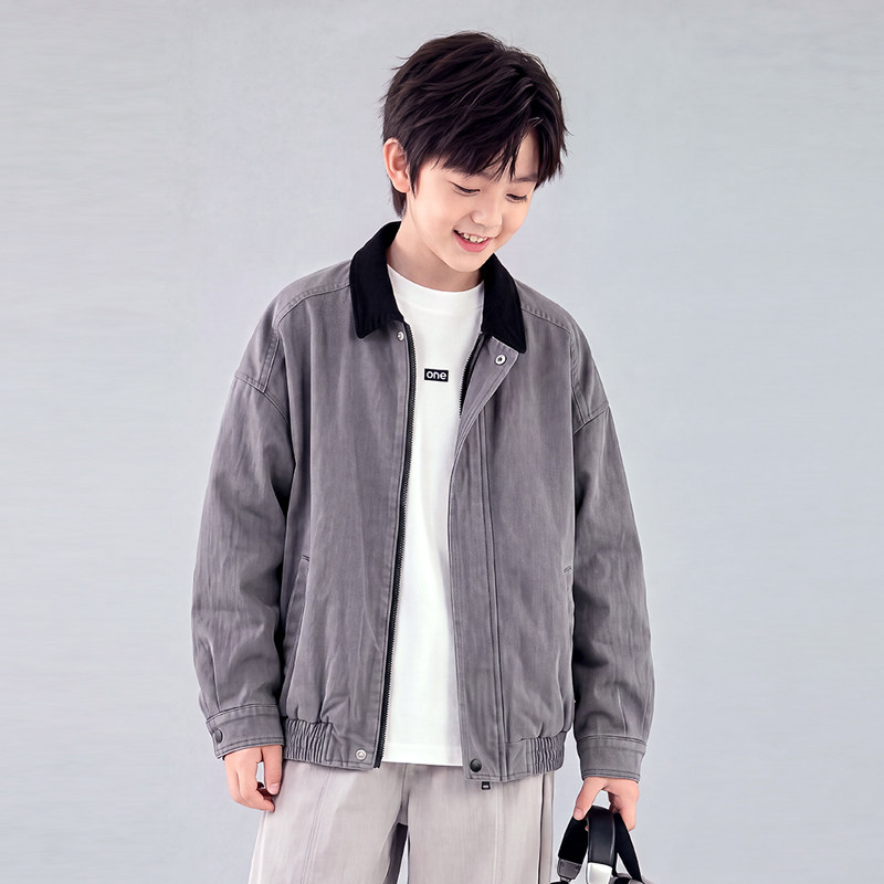 常规秋冬季翻领纯色夹克外套宽松