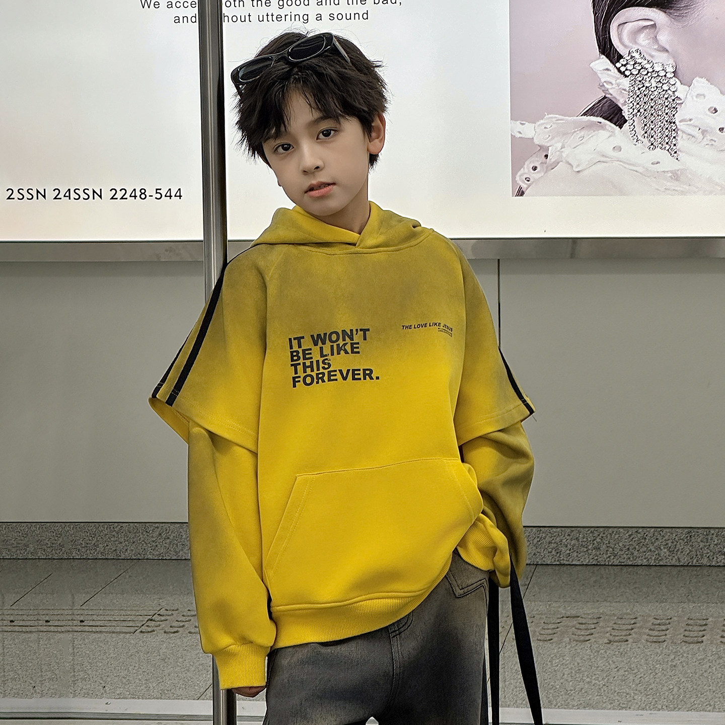 男童连帽卫衣春秋款2026新款痞帅儿童假两件上衣中大童春装衣服潮