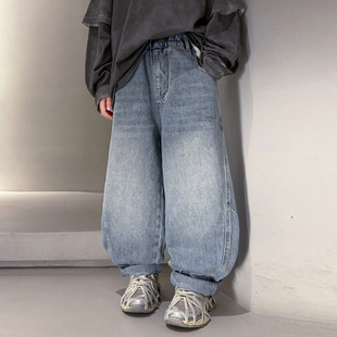 男童弯刀牛仔裤春秋款2026新款潮中大童春季宽松长裤男孩裤子春装