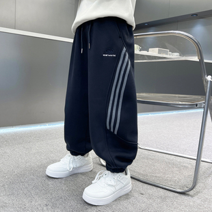 男童加绒裤子秋冬款2025新款儿童冬季装加厚痞帅一体绒炸街运动裤