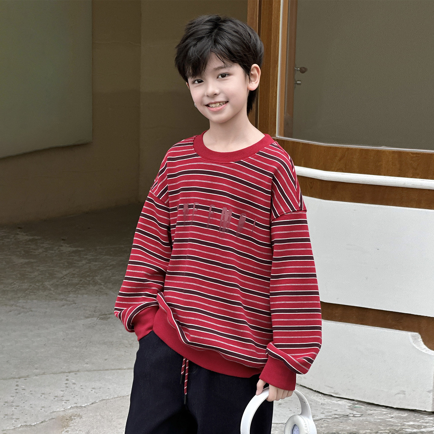 男童红色加绒卫衣秋冬2026洋气儿童冬装中大童条纹一体绒打底内搭