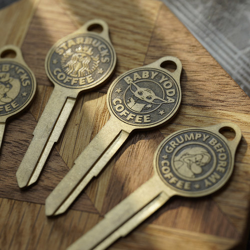 Luckey复古纯铜一体摩托车钥匙胚《恶搞星BK系列》