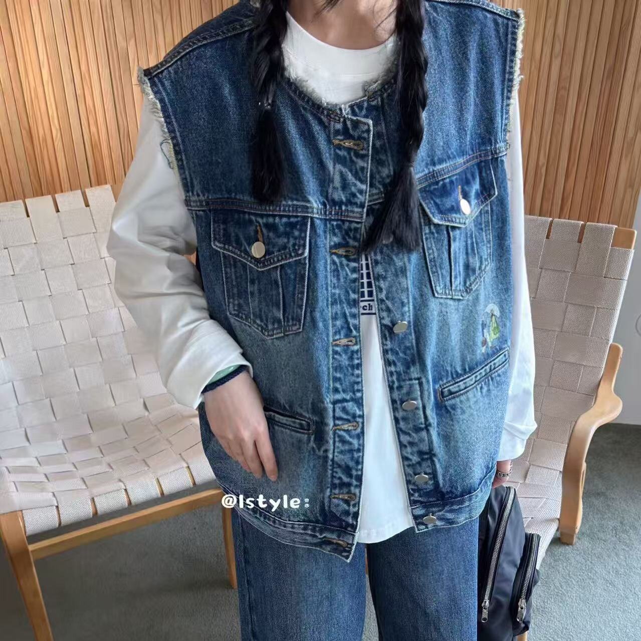 韩版istyle复古刺绣牛仔马甲圆领纽扣开衫百搭显瘦设计感马夹外套