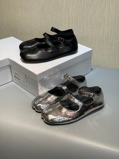 银色珍分分趾鞋 法式 马蹄玛丽结婚 子2024平底猪蹄春秋季 鞋 新款 单鞋