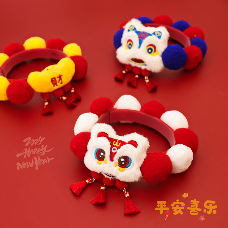宠物新年毛球项圈春节猫咪狗狗项链红色装饰无声流苏保暖秋冬过年