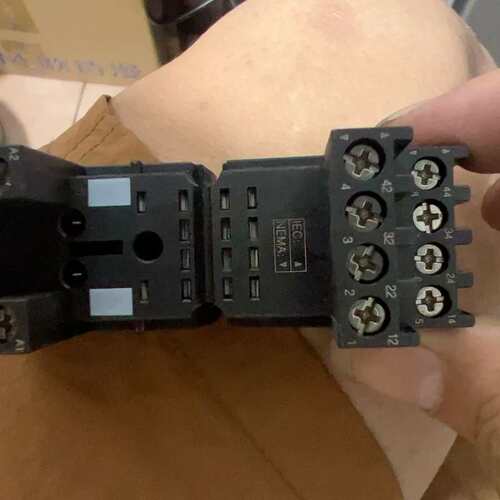 【议价 - 可维修】中间继电器 RXZE2M114M 继电器 全新 / 二手均