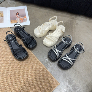 11夏季 简约潮流百搭休闲罗马凉鞋 新品 时尚 6cm 女厚底露趾凉鞋 880