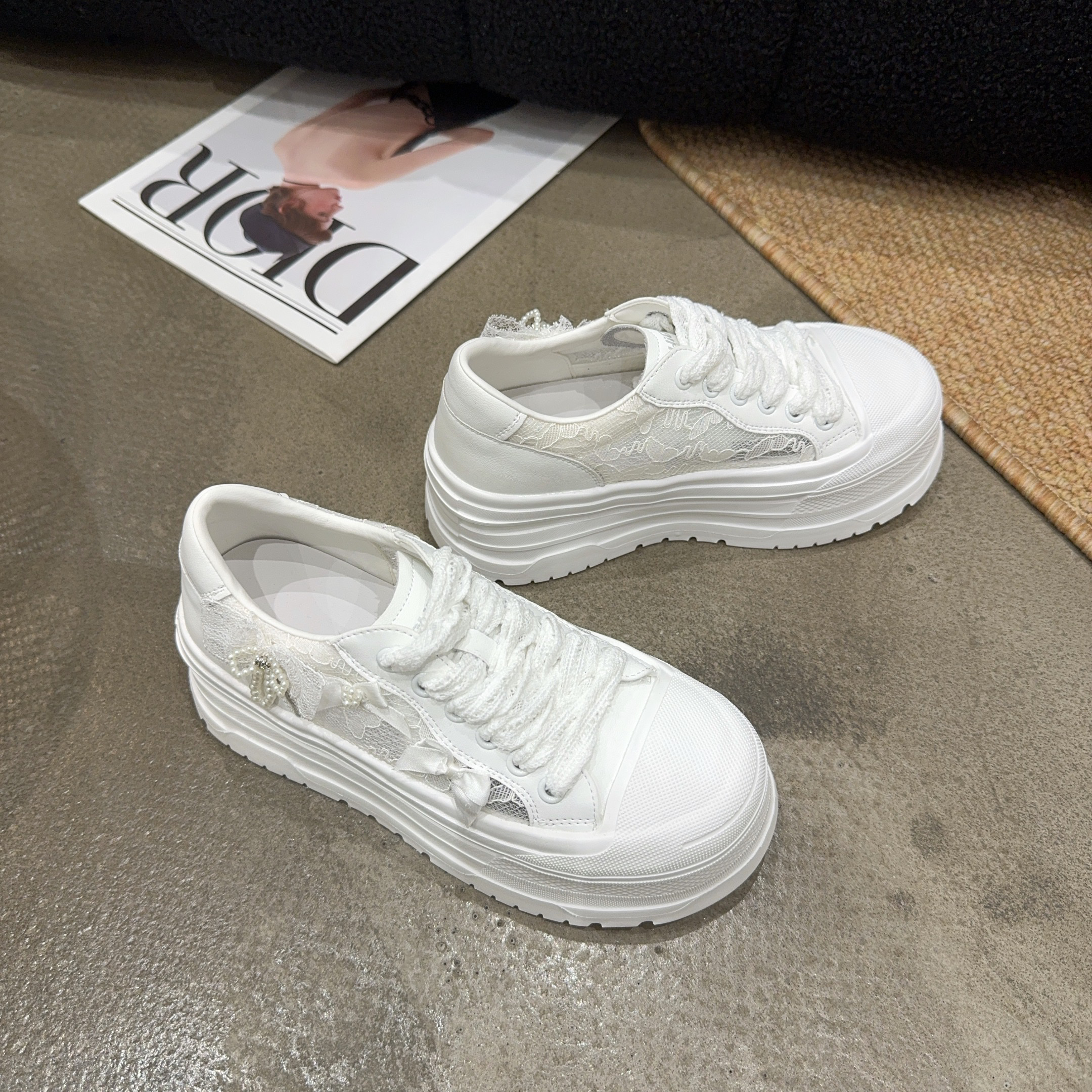 991-253 夏季新品女真皮拼接蕾丝网面系带厚底轻盈增高小白鞋韩版