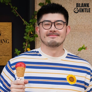 BLANKGENTLE26夏季新品刺绣向日葵蓝白条纹短袖T恤清爽少年风阳光