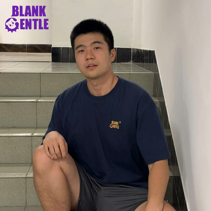 BlankGentle经典日系撞色LOGO印花短袖宽松圆领纯棉t恤美式简约