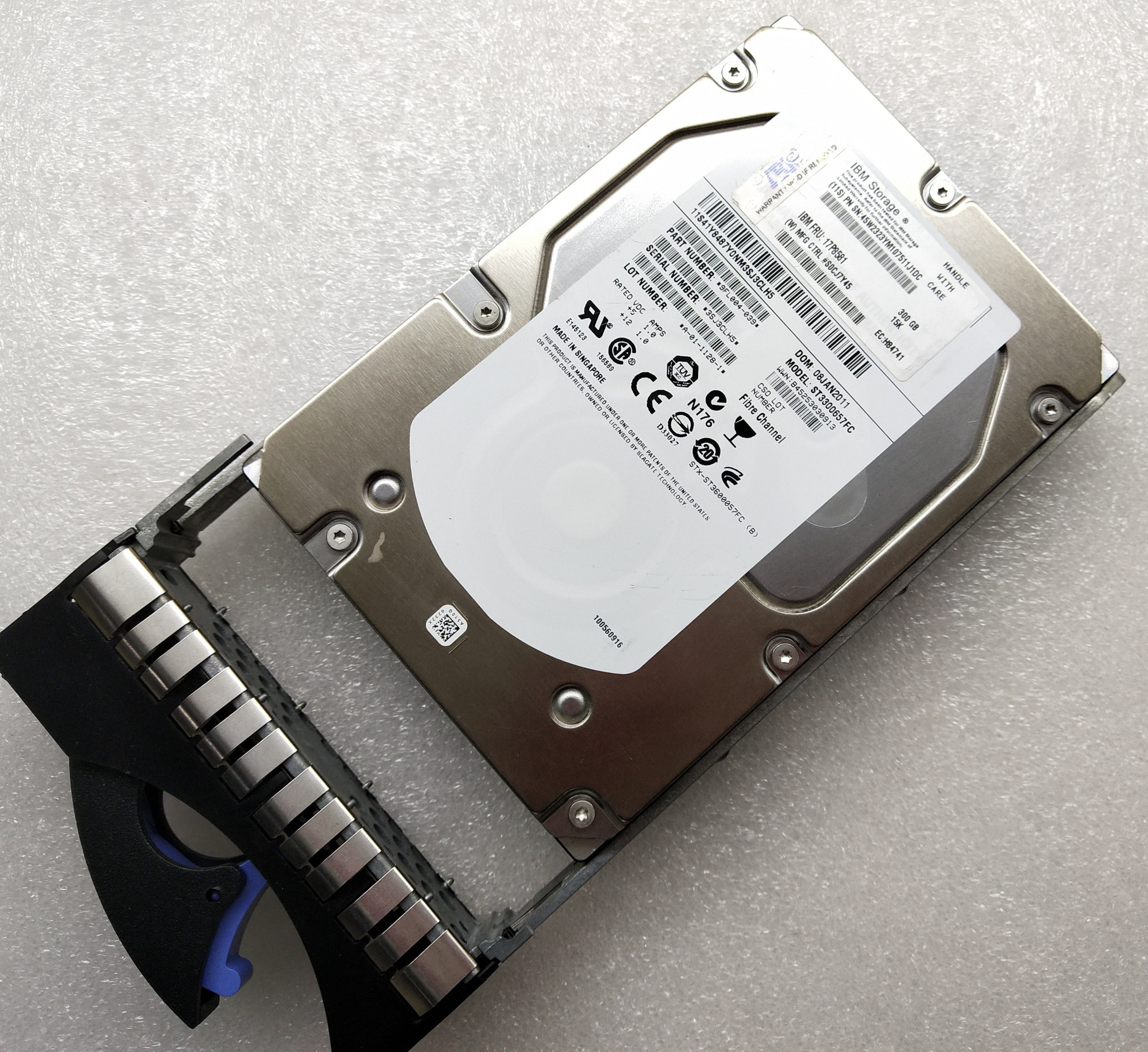 41Y8487300G15KST3300656