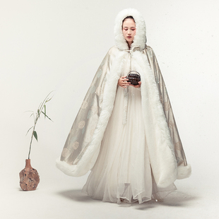 花椿诗意毛绒连帽披风汉服斗篷女冬季 复古中国风外套 超厚保暖长款