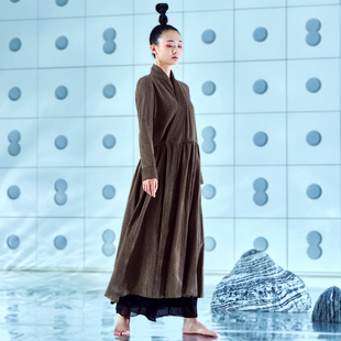 花椿诗意 女装 中国风v领交襟高腰复古2025年早秋冬连衣裙长袖 中式