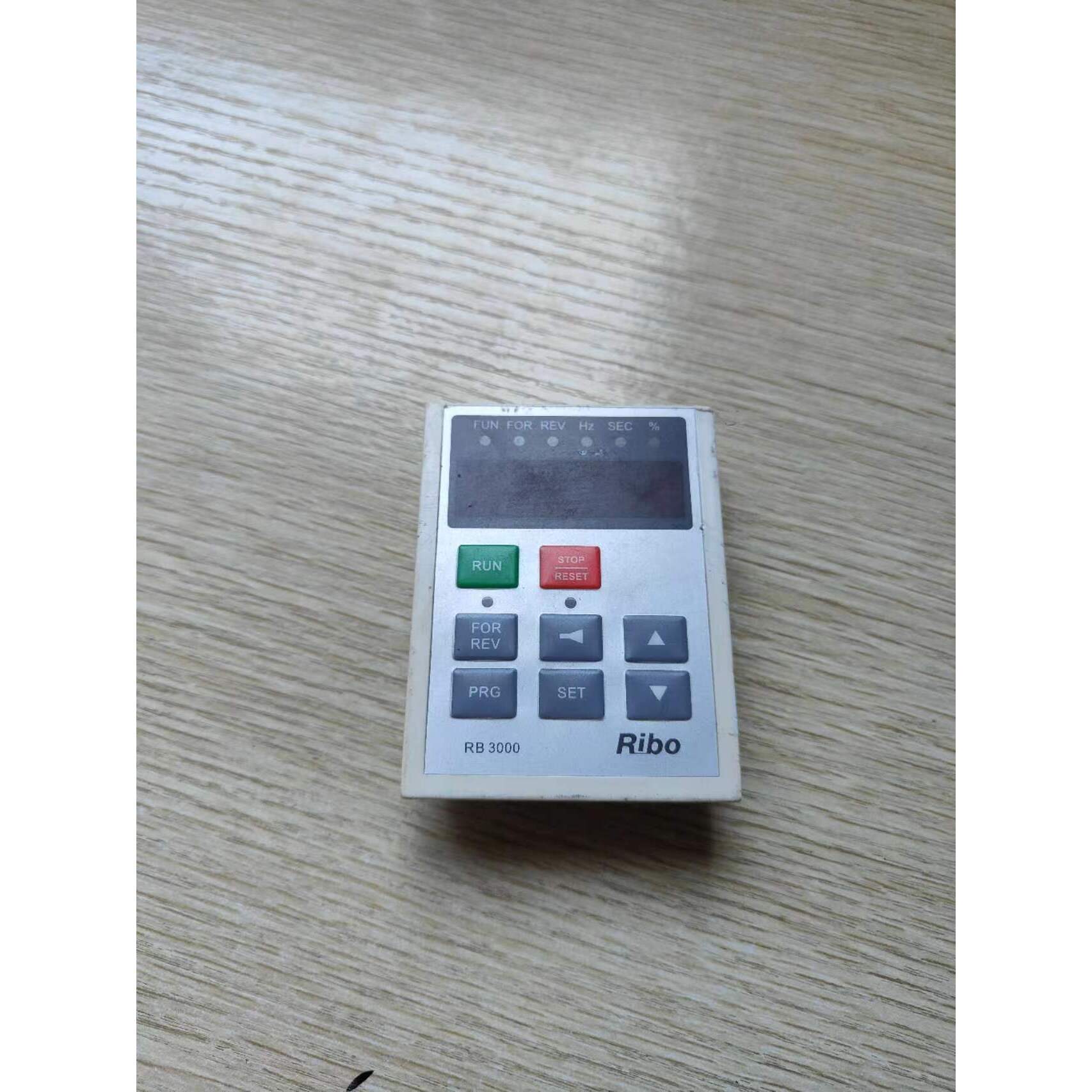RiBo日博RB3000变频器小面板 键盘调速操作面板控制面板显示屏