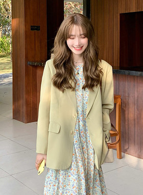 果绿色西装外套女气质休闲小西服