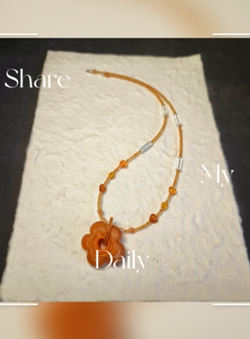 原创设计进口捷克琉璃尼泊尔花朵小众设计感高级轻奢百搭项链
