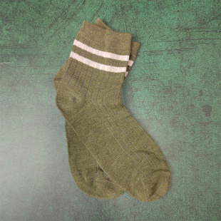 学院风条纹中筒袜男女纯棉休闲袜春夏薄款 学生袜透气吸汗军绿色袜