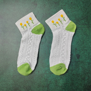 网眼女袜子 薄款 日系田园风小花中筒袜女春夏薄款 可爱撞色棉袜夏季