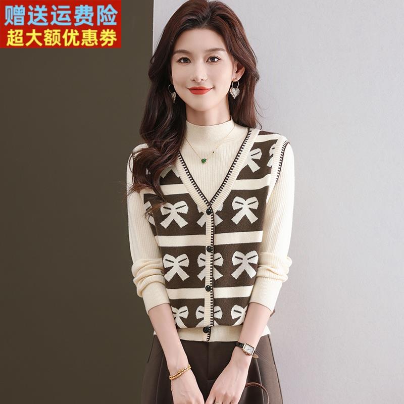 秋冬时尚半高领假两件毛衣女短款宽松显瘦洋气针织打底衫内搭外穿