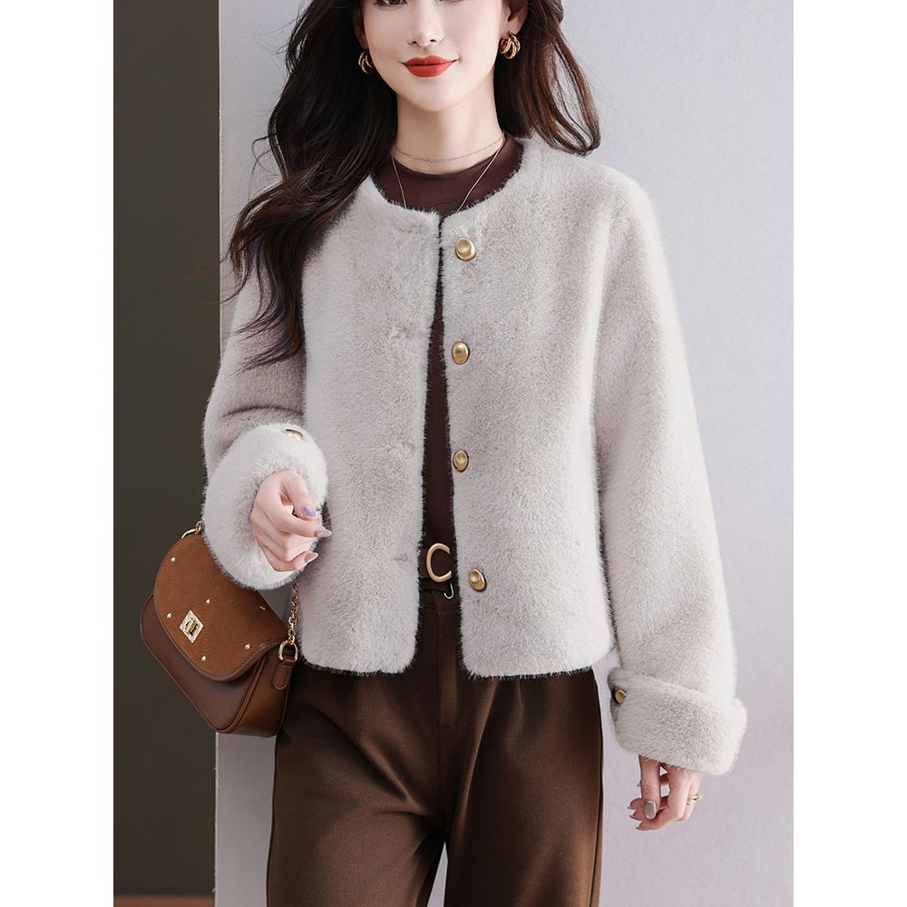 水貂绒毛毛外套女2024新款秋冬季短款小香风皮毛一体环保皮草上衣