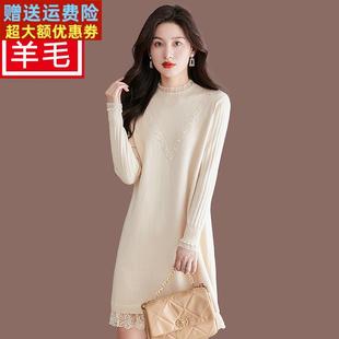 2025冬季米色半高领毛衣裙女韩版宽松中长款蕾丝针织连衣裙厚