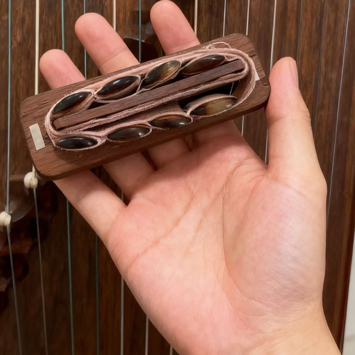 收纳盒指甲古筝/琵琶指甲便携收纳盒  黑檀小巧便携 高档大气