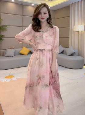 《静静心选》粉色钉珠收腰气质真丝印花连衣裙 90448