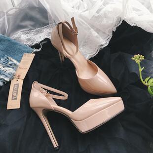 2026新款浅口单鞋漆皮中空超高跟防水台尖头鞋一字带名媛气质婚鞋
