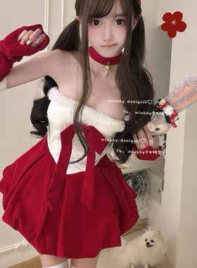 朵蜜拉圣诞节氛围感战袍穿搭丝绒抹胸红色连衣裙女兔女郎cos礼裙