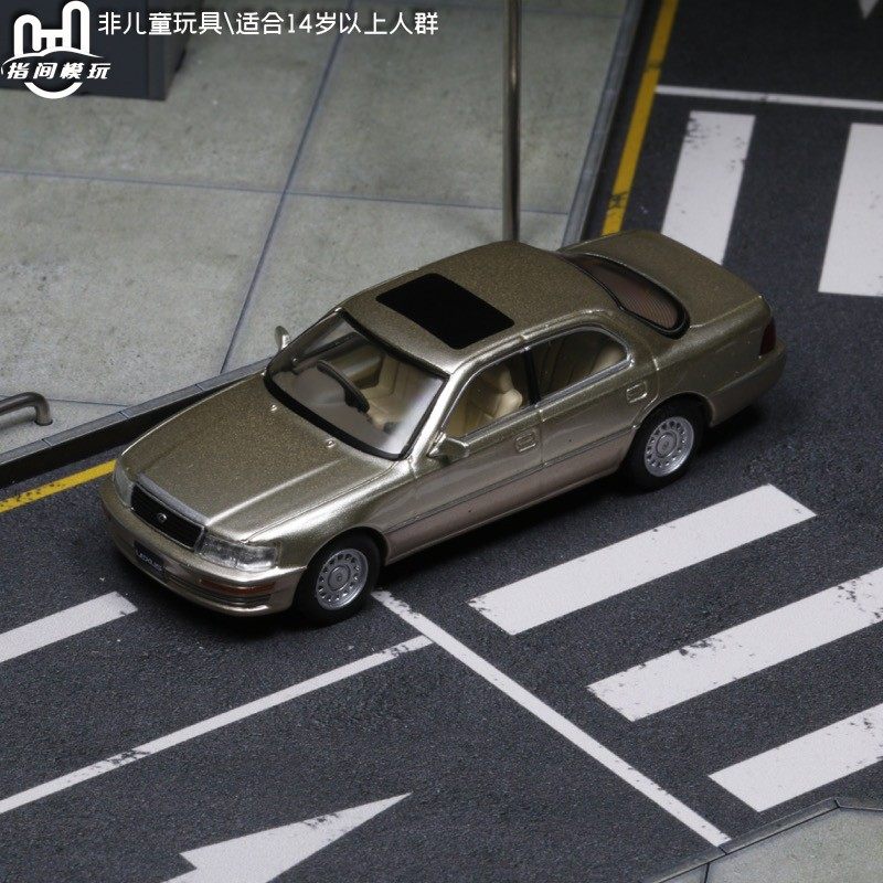 Tarmac Works TW雷克萨斯 凌志LS400 金属香槟金合金1/64汽车模型