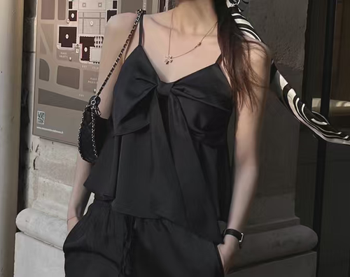 2026夏季新款韩国洋气蝴蝶结吊带背心女宽松显瘦百搭短款无袖上衣