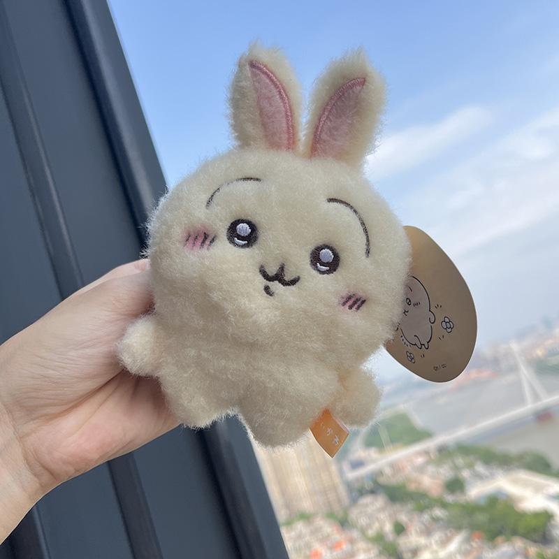 日本毛茸茸小八小脚乌萨奇吉伊卡