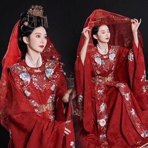婚服钟灵记良缘夙缔嫁衣出门服