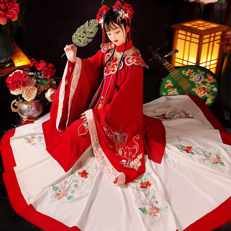 明制古装出租中式婚礼伴娘服