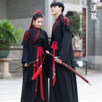 汉服出租春游旅拍摄影武侠风情侣交领襦裙古装演出走秀毕业拍照